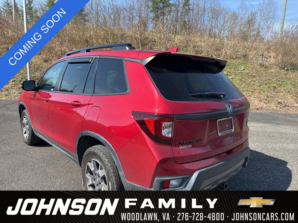 Used 2023 Honda Passport TrailSport image 5
