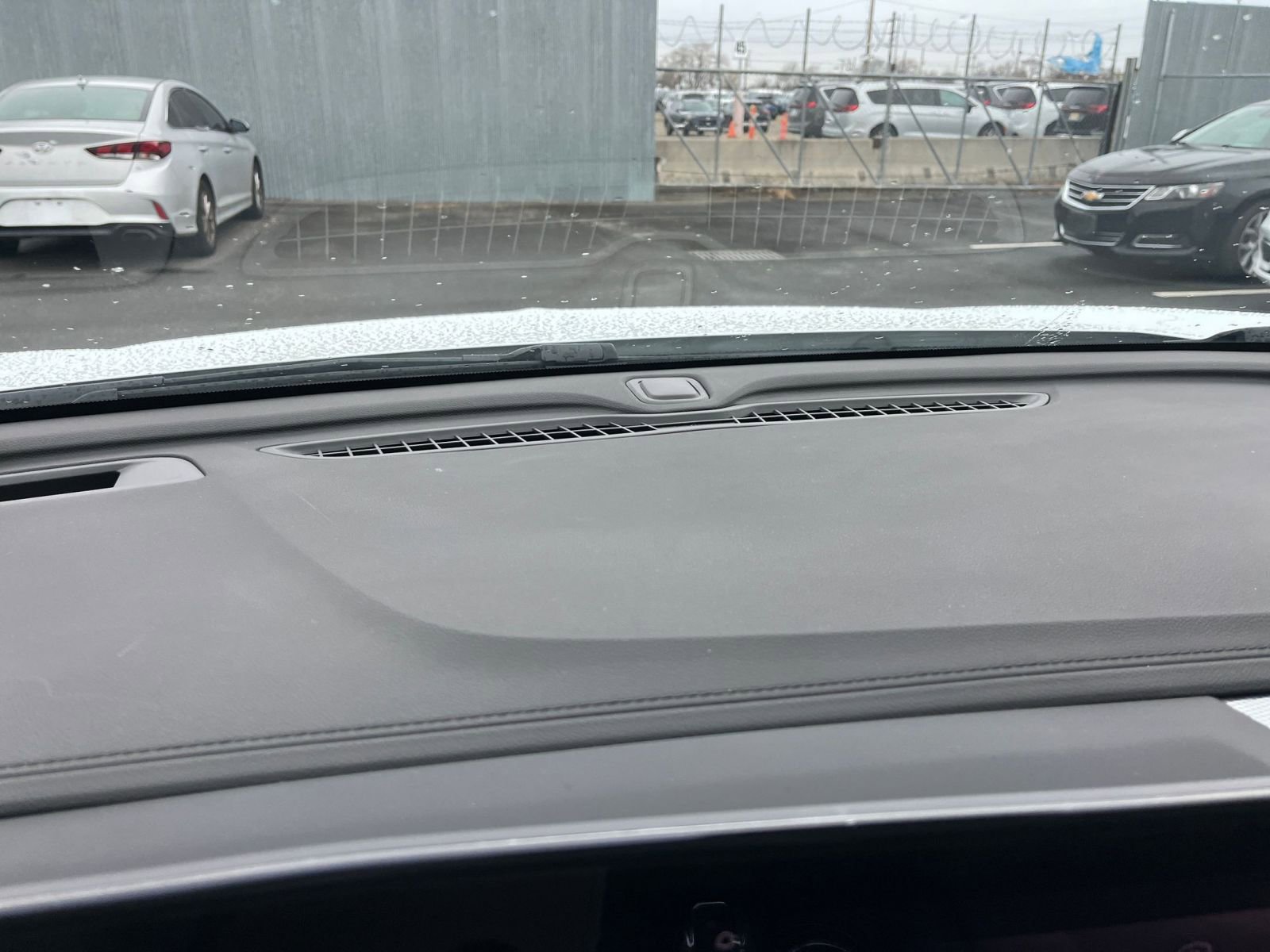 Used 2025 Buick Encore GX Preferred image 18