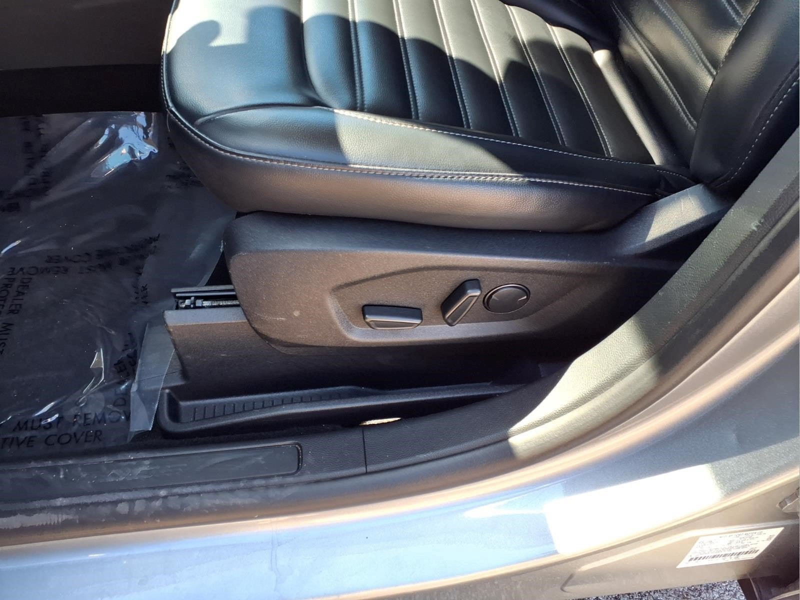 Used 2024 Ford Edge SEL AWD/4WD image 23