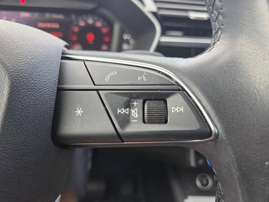 Used 2023 Audi Q3 2.0T Premium AWD/4WD image 14
