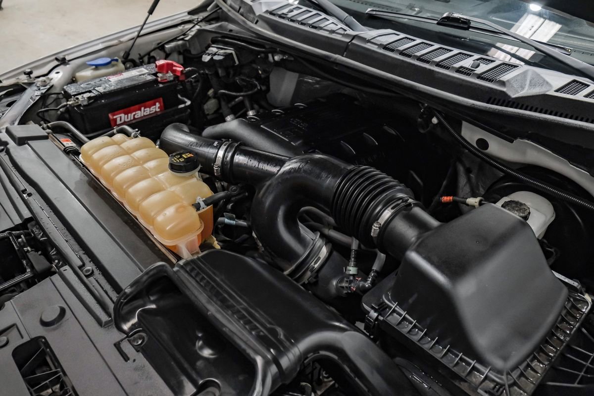 Used 2015 Ford F150 Lariat w/ Equipment Group 502A Luxury RWD image 43