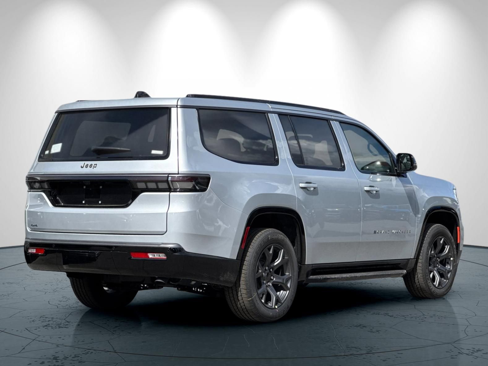 New 2026 Jeep Grand Wagoneer Limited AWD/4WD image 4