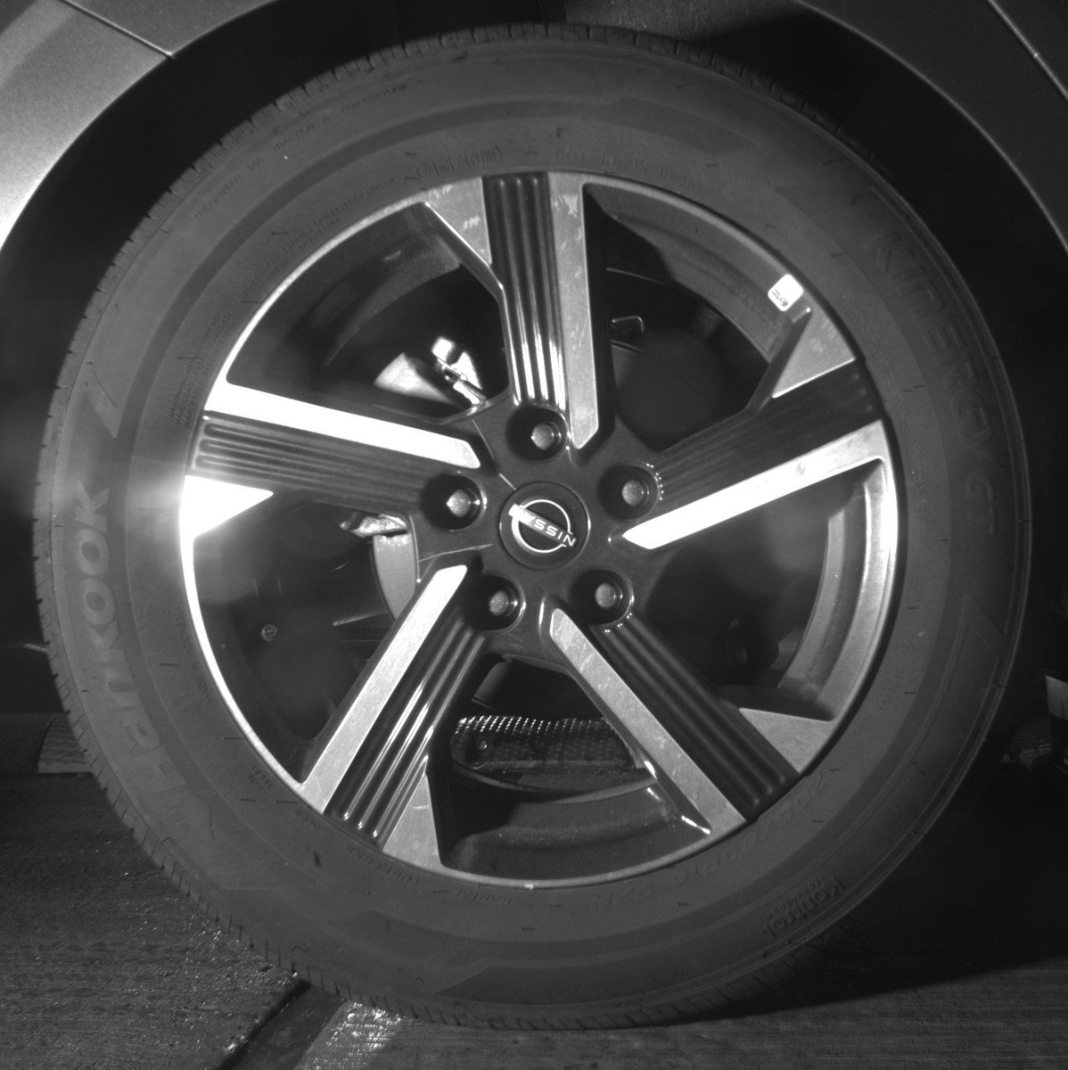 Used 2025 Nissan Sentra SV image 15