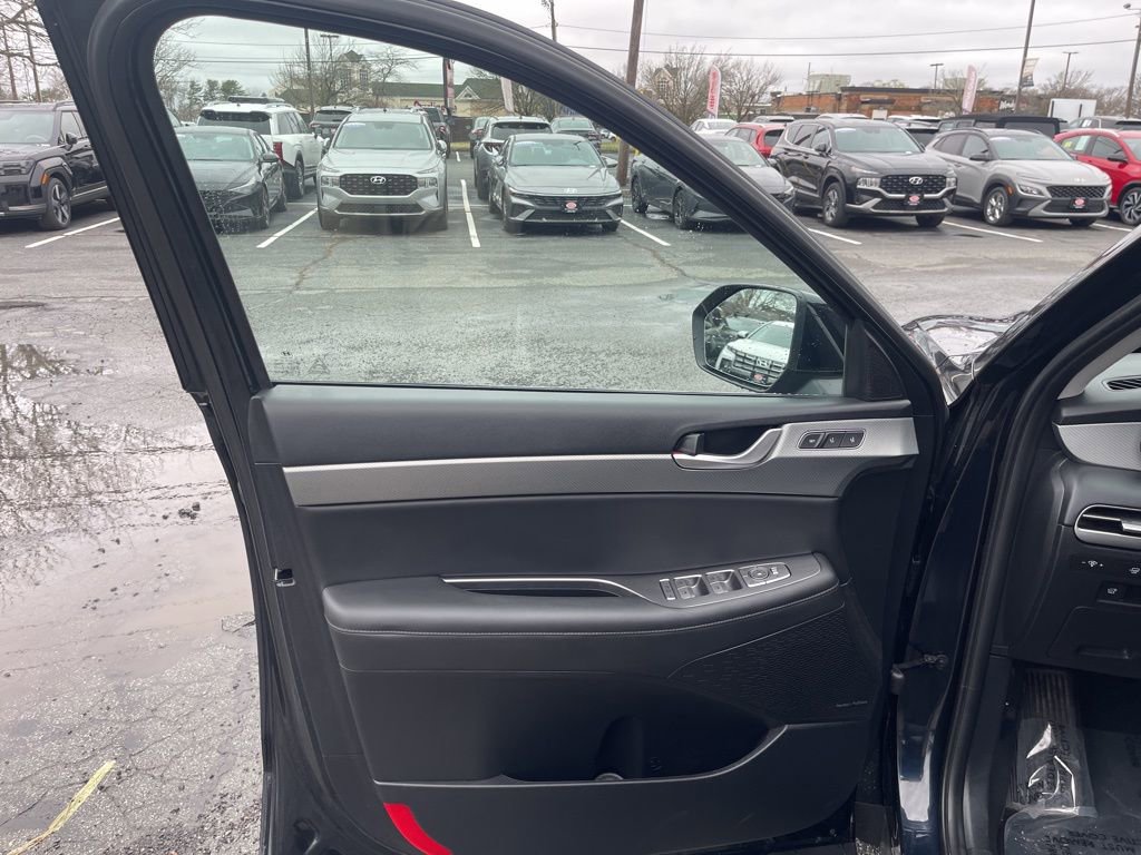 Used 2023 Hyundai Palisade SEL image 13