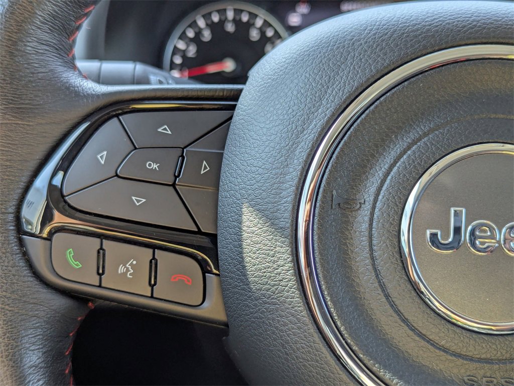 Used 2022 Jeep Renegade Trailhawk image 15