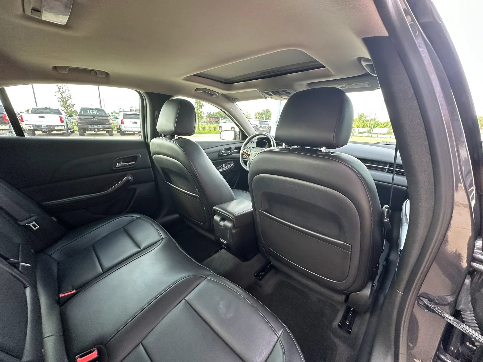 Used 2013 Chevrolet Malibu LTZ FWD image 16