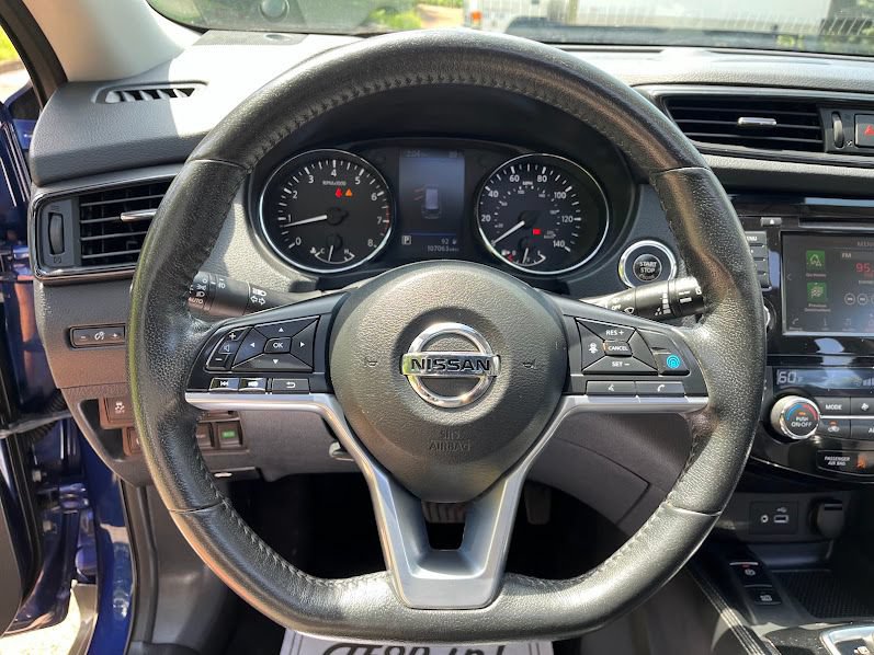 Used 2019 Nissan Rogue SL w/ Premium Package AWD/4WD image 12
