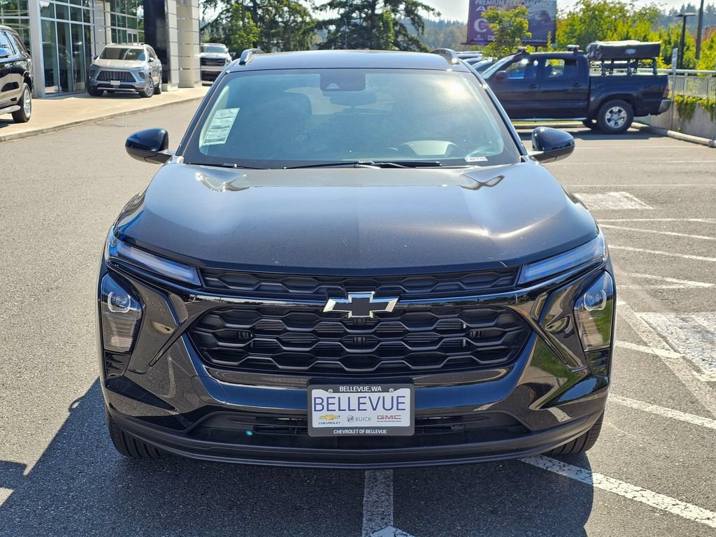 New 2026 Chevrolet Trax LT w/ Driver Confidence Package FWD image 8