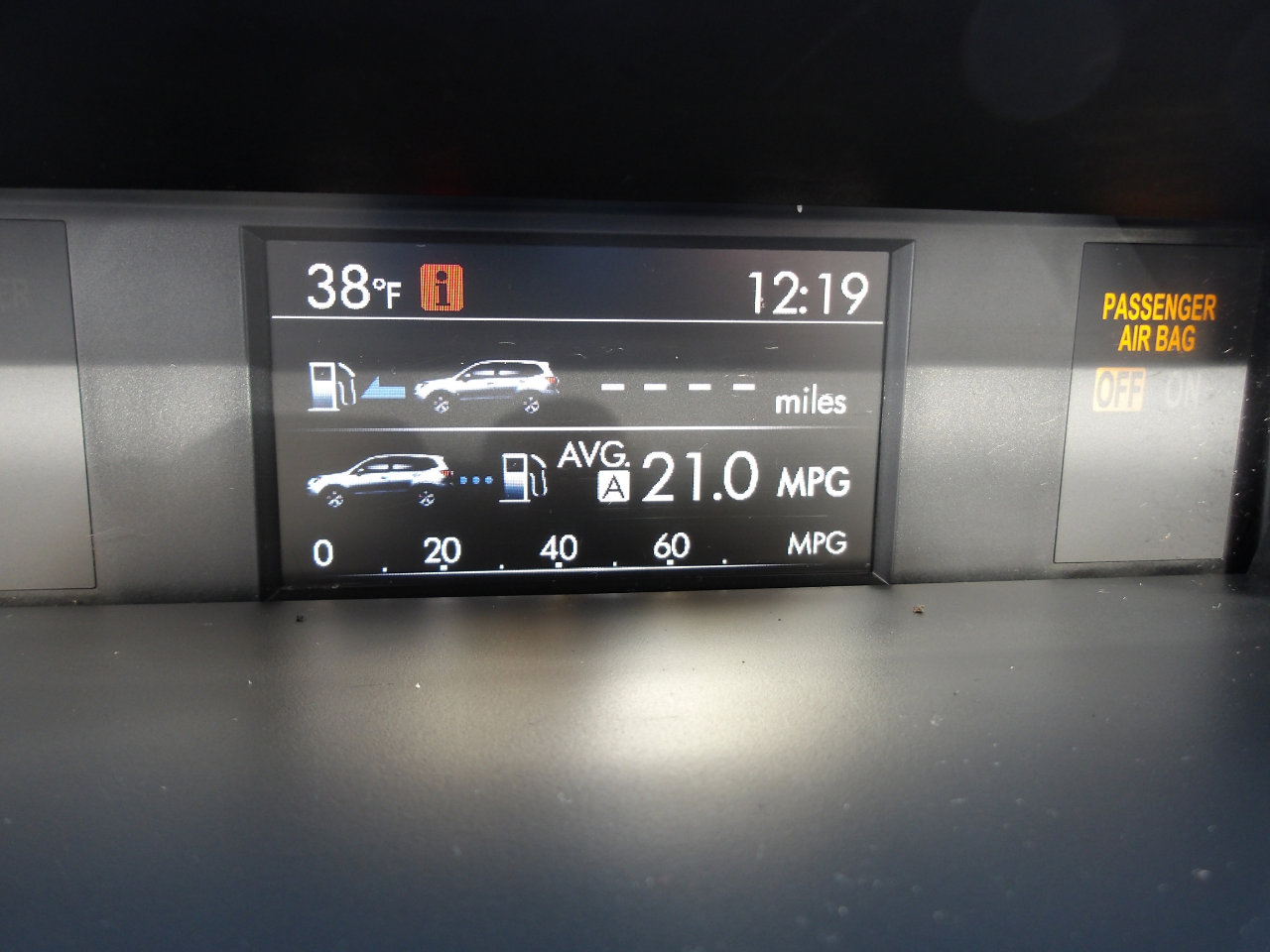 Used 2016 Subaru Forester 2.5i Premium w/ All-Weather Package image 21