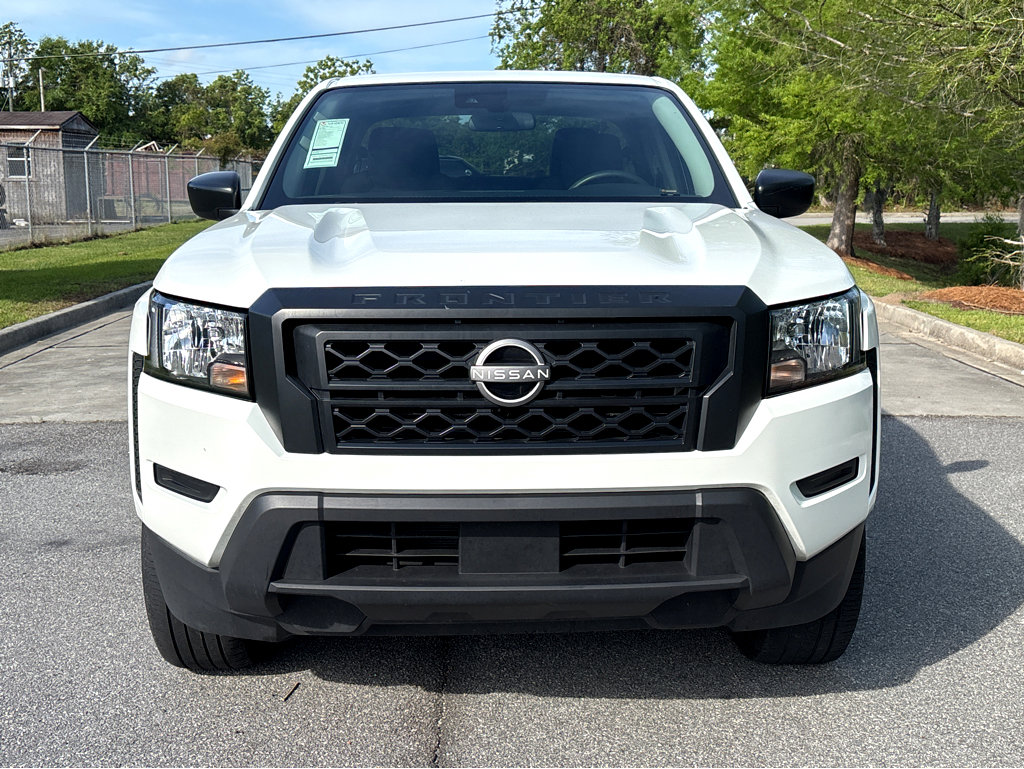 Used 2024 Nissan Frontier S w/ Technology Package image 2