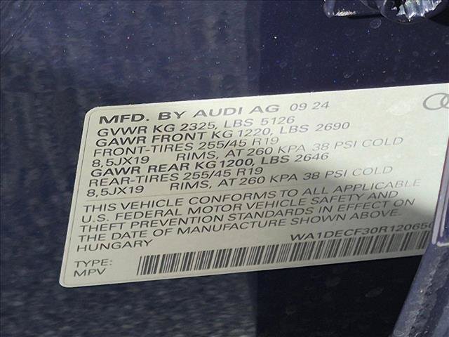 Used 2024 Audi Q3 2.0T Premium AWD/4WD image 25