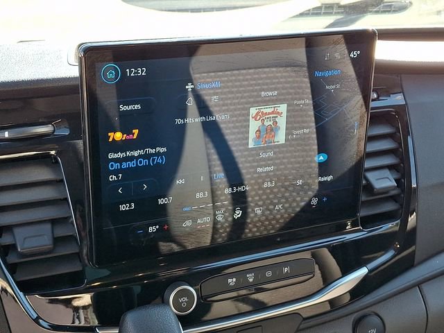 Used 2023 Ford Transit 350 XLT image 22