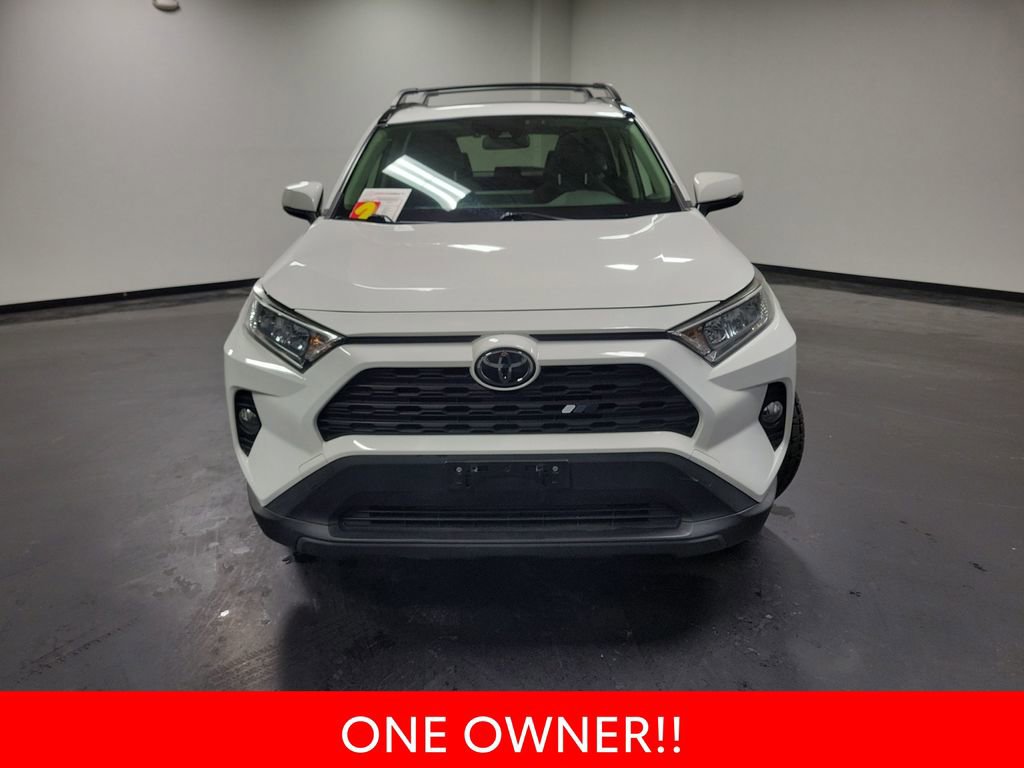 Used 2019 Toyota RAV4 XLE image 3