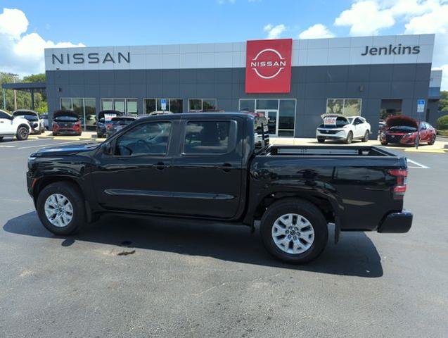 Certified 2023 Nissan Frontier SV w/ SV Premium Package RWD image 10