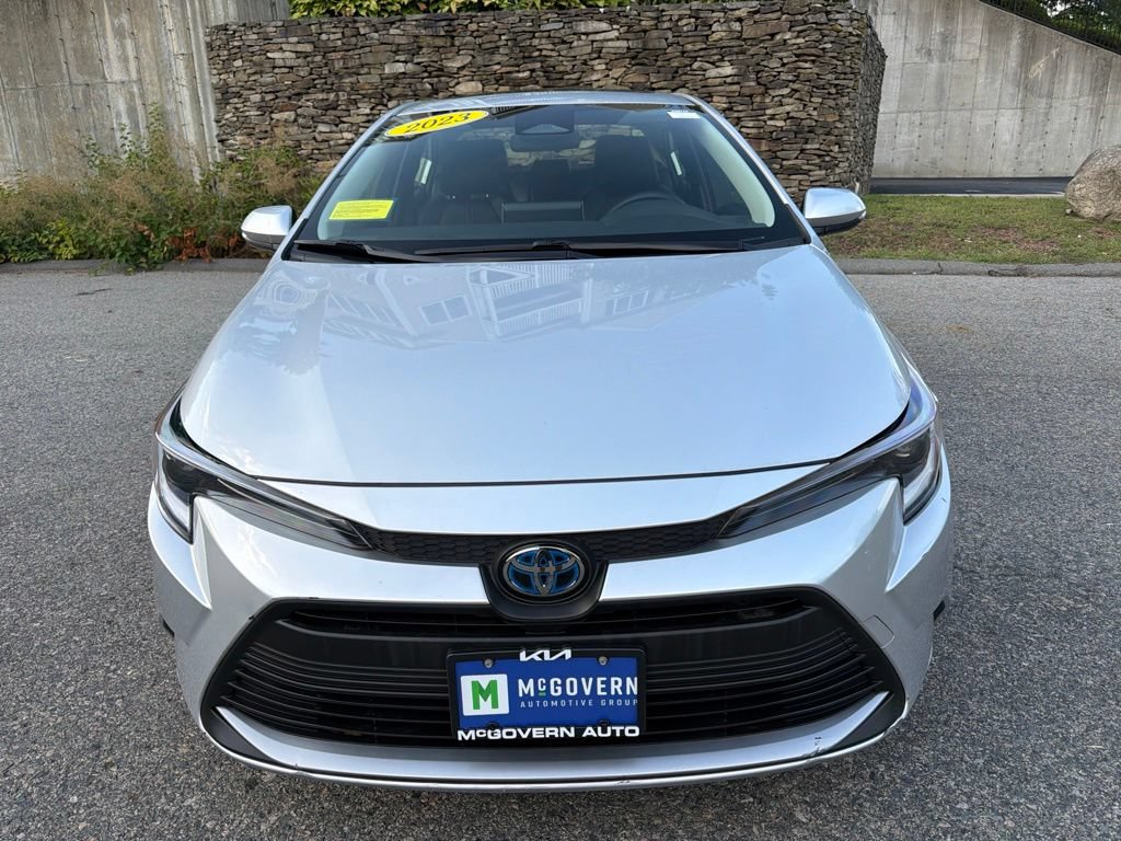 Used 2023 Toyota Corolla XLE FWD image 9