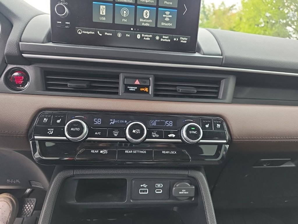 Certified 2024 Honda Pilot Elite image 14