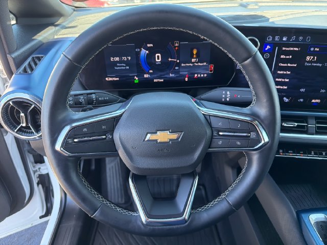 Certified 2024 Chevrolet Equinox EV LT FWD image 16