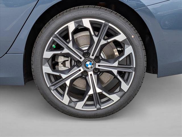 Used 2026 BMW 330i xDrive Sedan w/ Premium Package AWD/4WD image 10