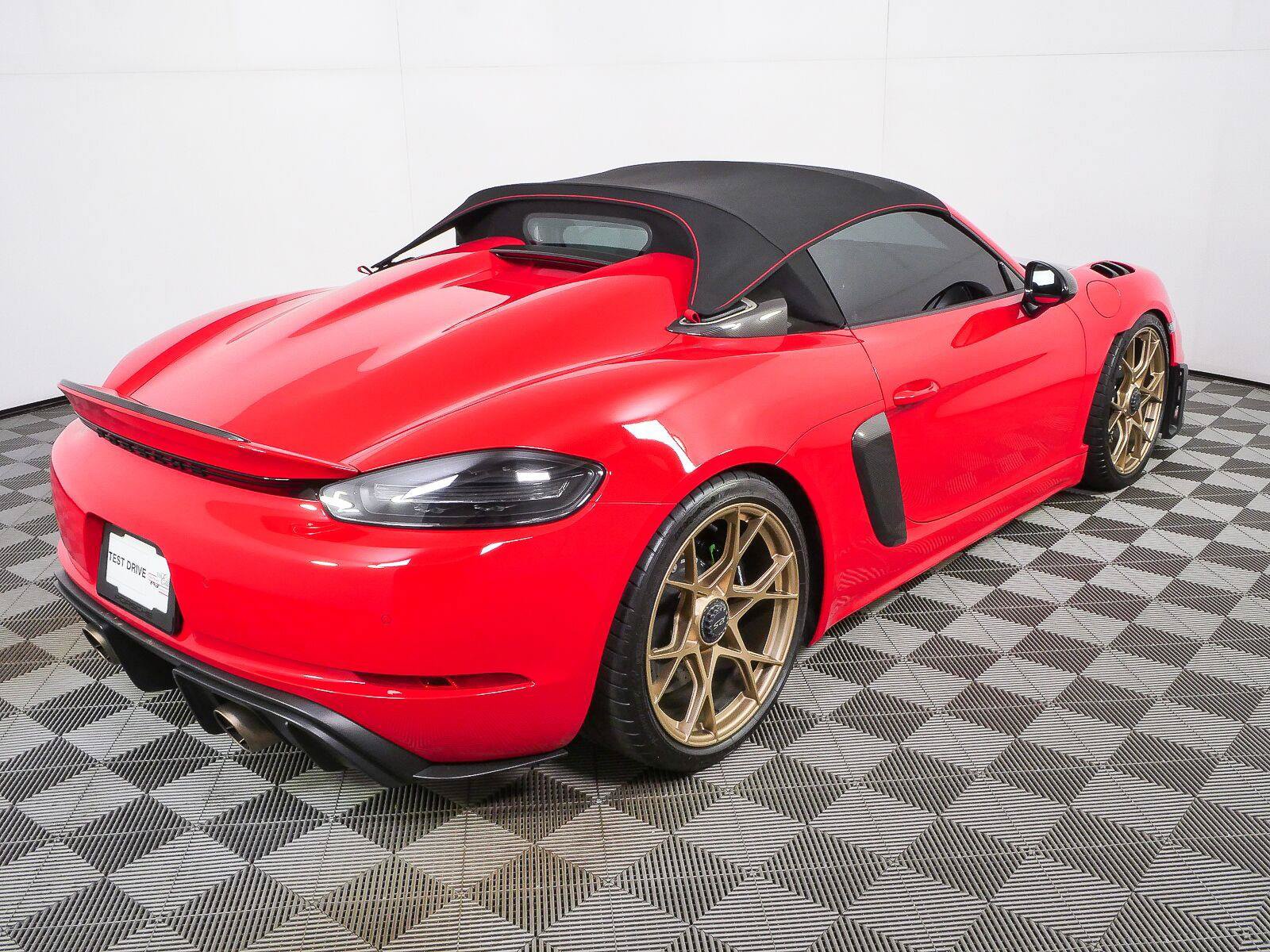 Certified 2025 Porsche 718 Boxster Spyder RS RWD image 21