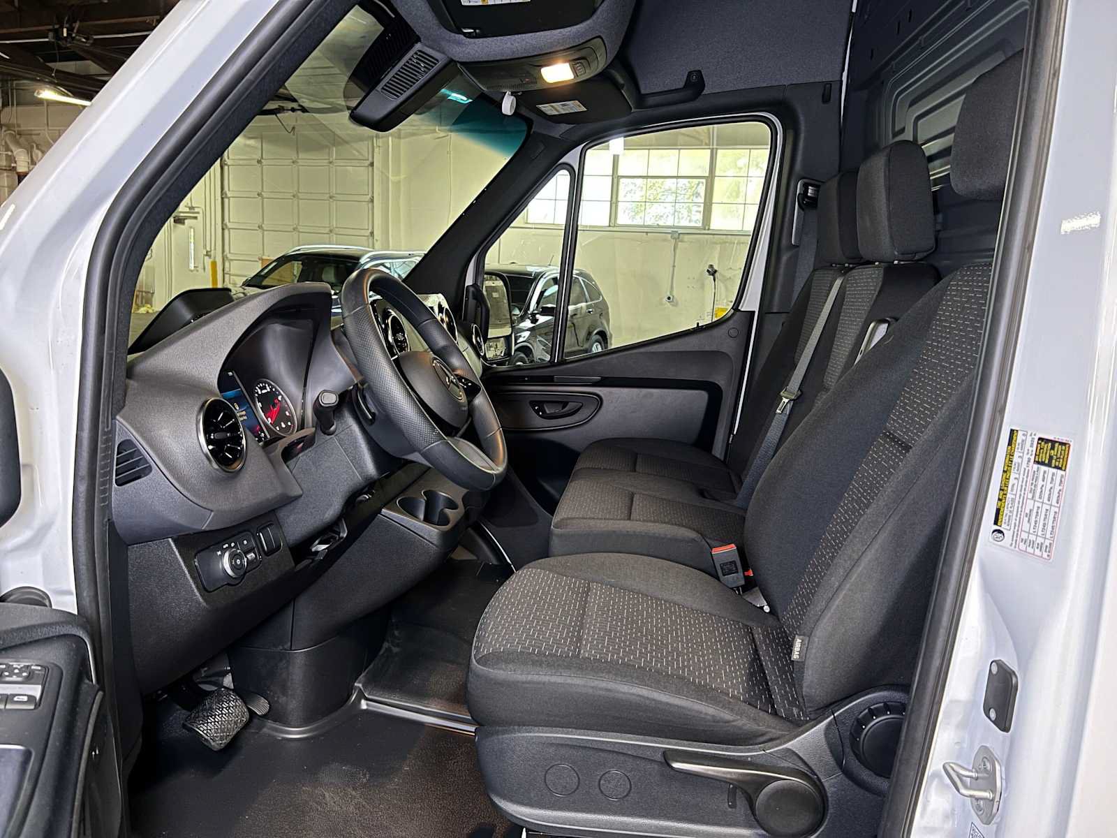 Used 2026 Mercedes-Benz Sprinter 2500 image 22