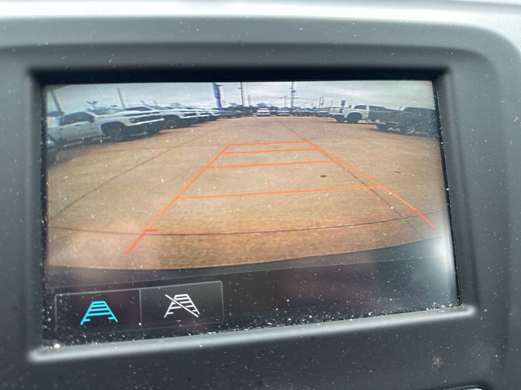 Used 2018 Chevrolet Equinox LT image 16