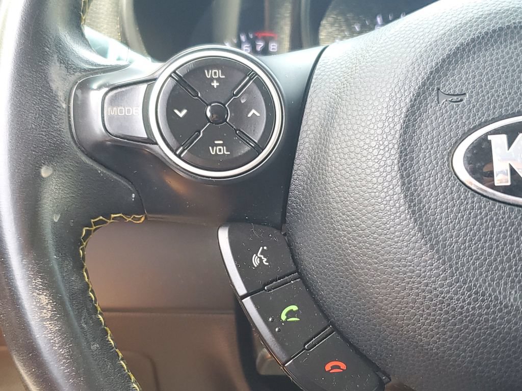 Used 2016 Kia Soul + w/ Designer's Package FWD image 24