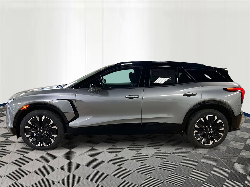 New 2026 Chevrolet Blazer EV RS w/ Super Cruise Package image 2