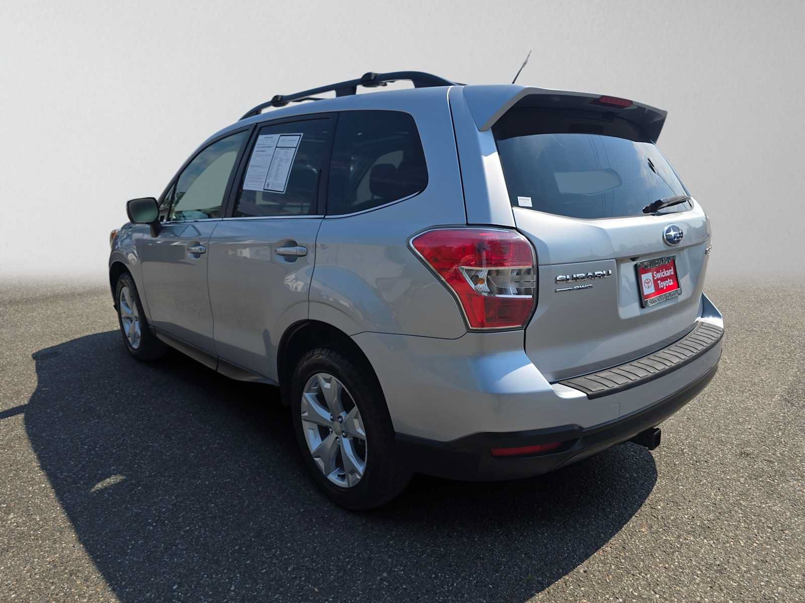 Used 2014 Subaru Forester 2.5i Limited AWD/4WD image 5