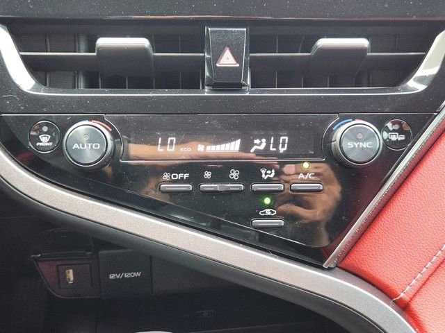 Used 2023 Toyota Camry XSE FWD image 17