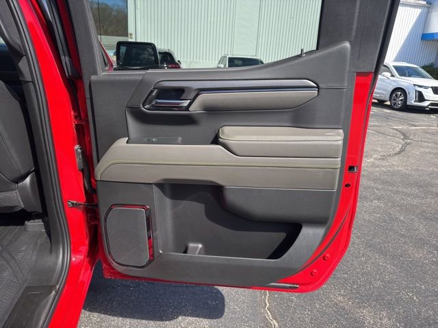 Used 2025 Chevrolet Silverado 1500 ZR2 w/ Technology Package image 23
