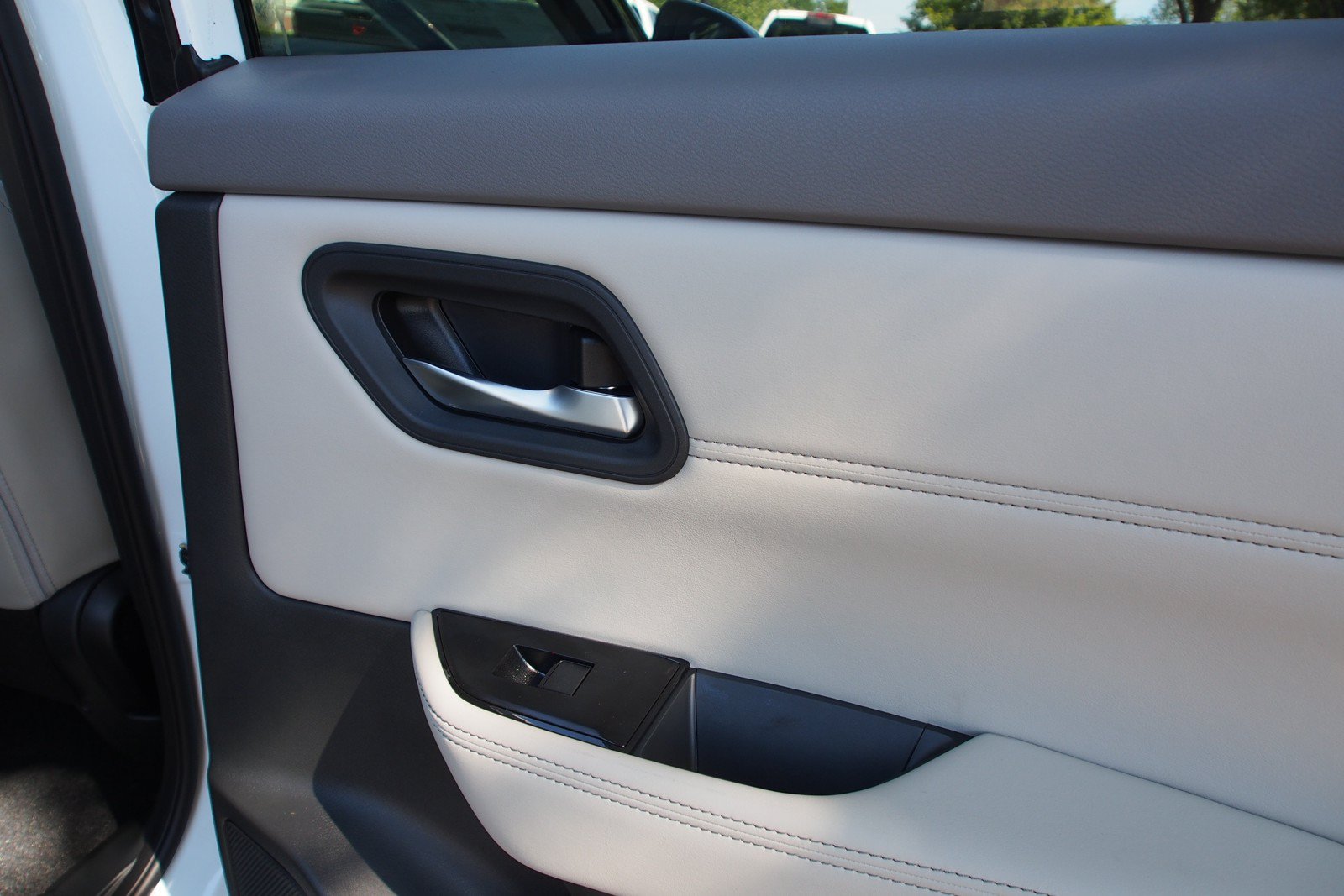 New 2026 Nissan Rogue Dark Armor FWD image 15
