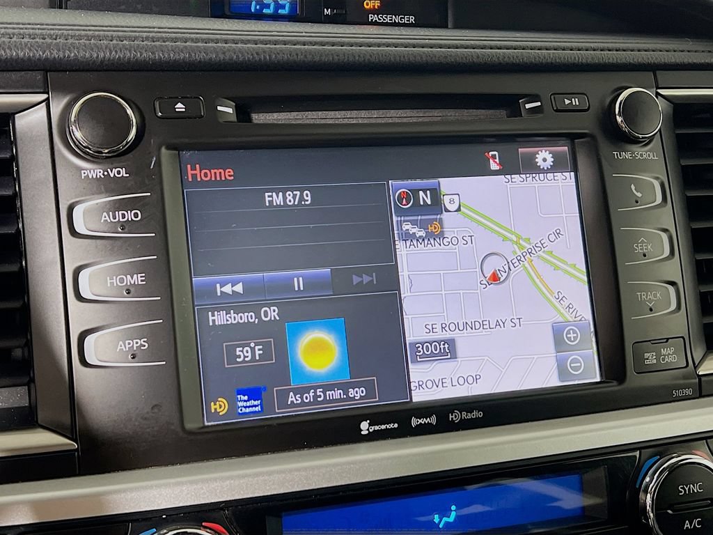 Certified 2019 Toyota Highlander SE AWD/4WD image 13