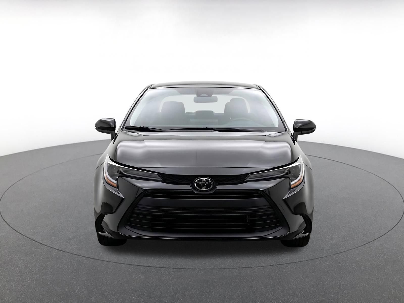 Used 2025 Toyota Corolla LE FWD video 2