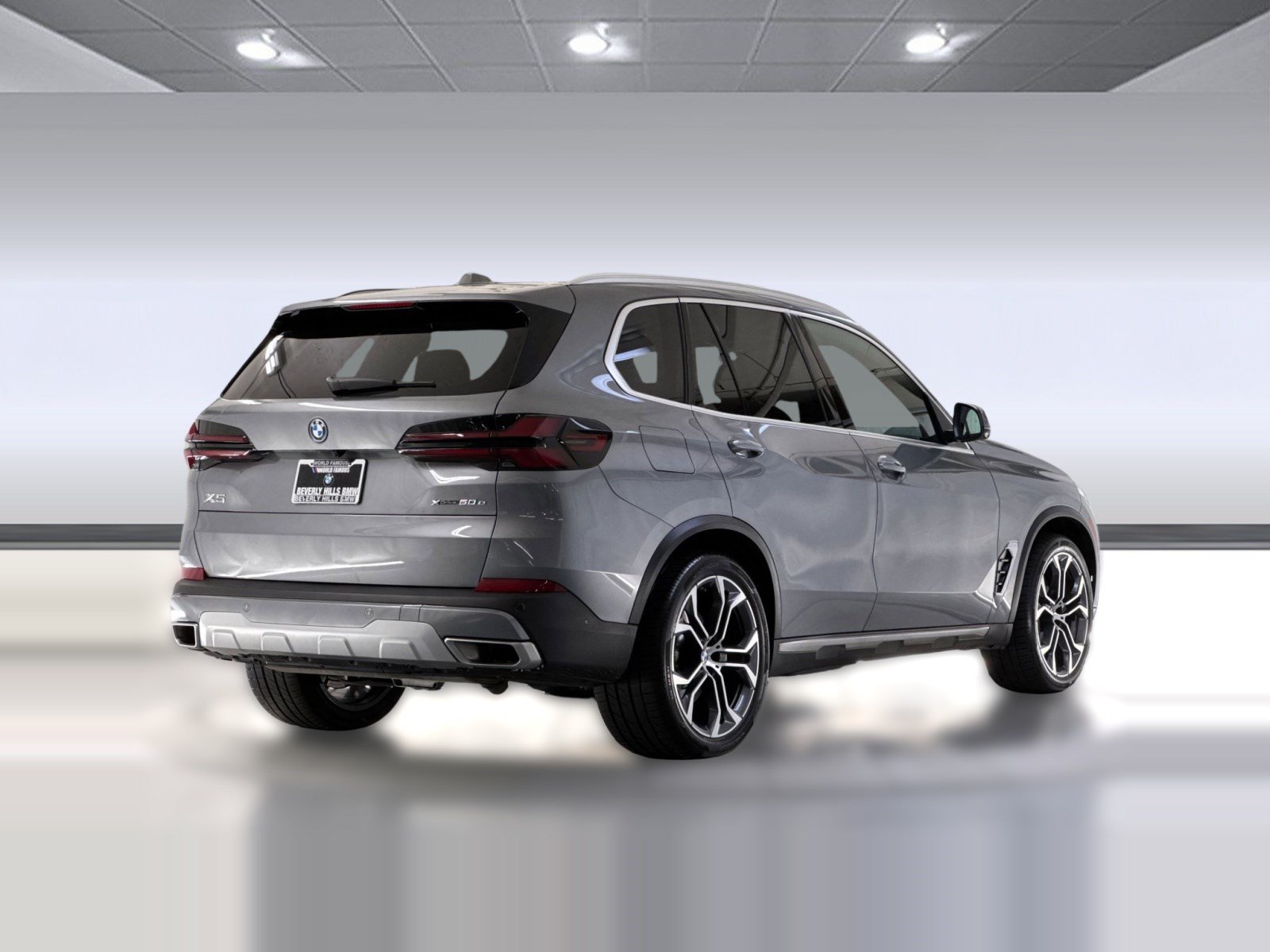 Used 2026 BMW X5 xDrive50e w/ Climate Comfort Package AWD/4WD image 8
