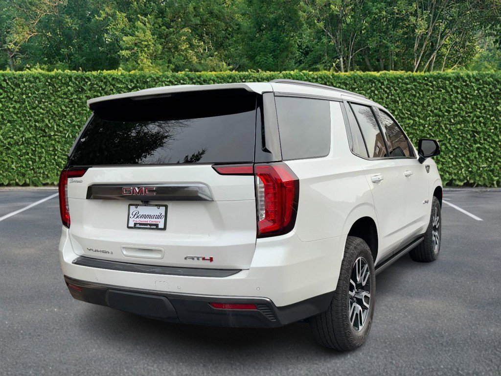 Used 2024 GMC Yukon AT4 w/ AT4 Premium Package image 3