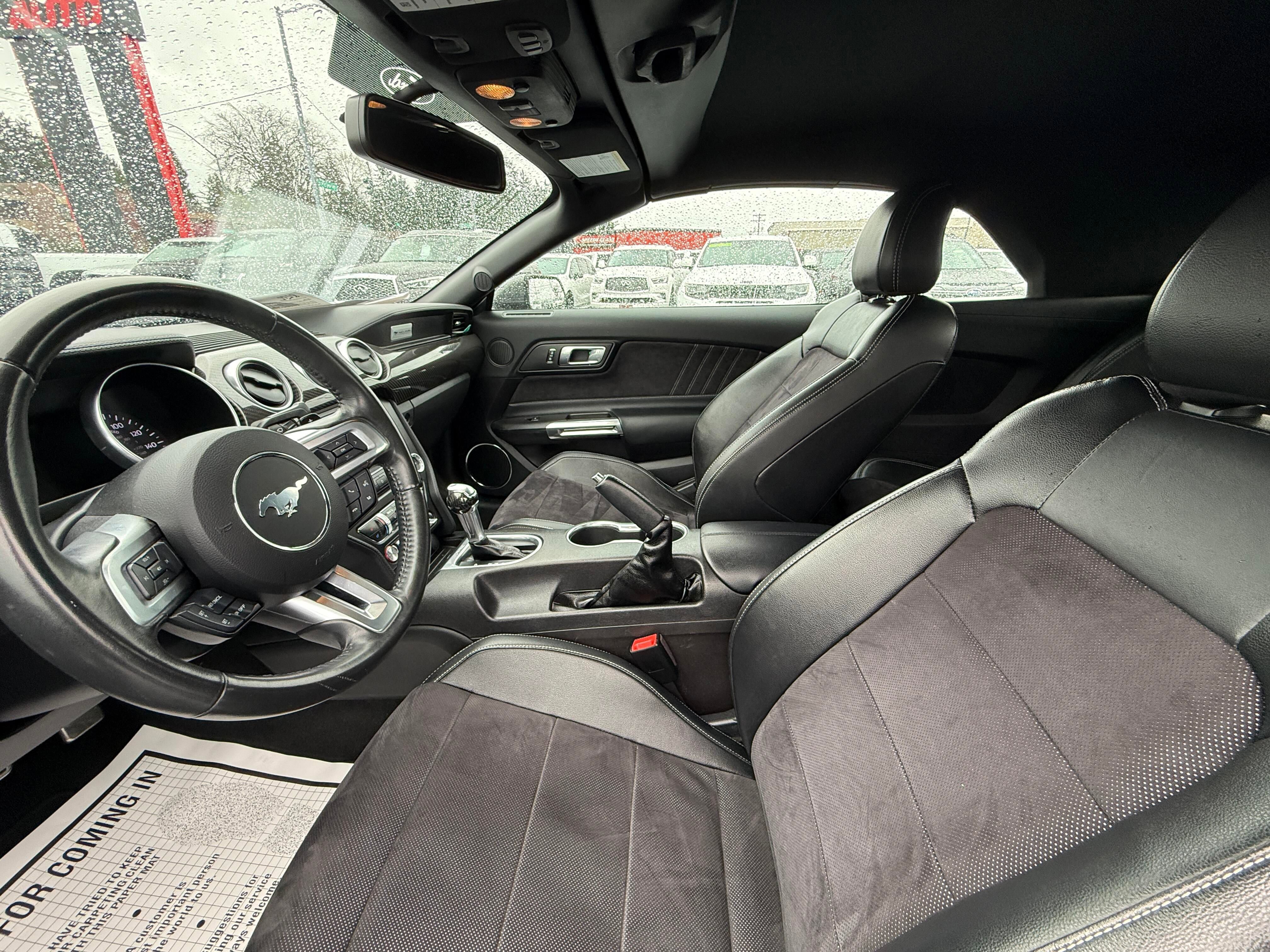 Used 2019 Ford Mustang GT Premium w/ Black Accent Package RWD image 5