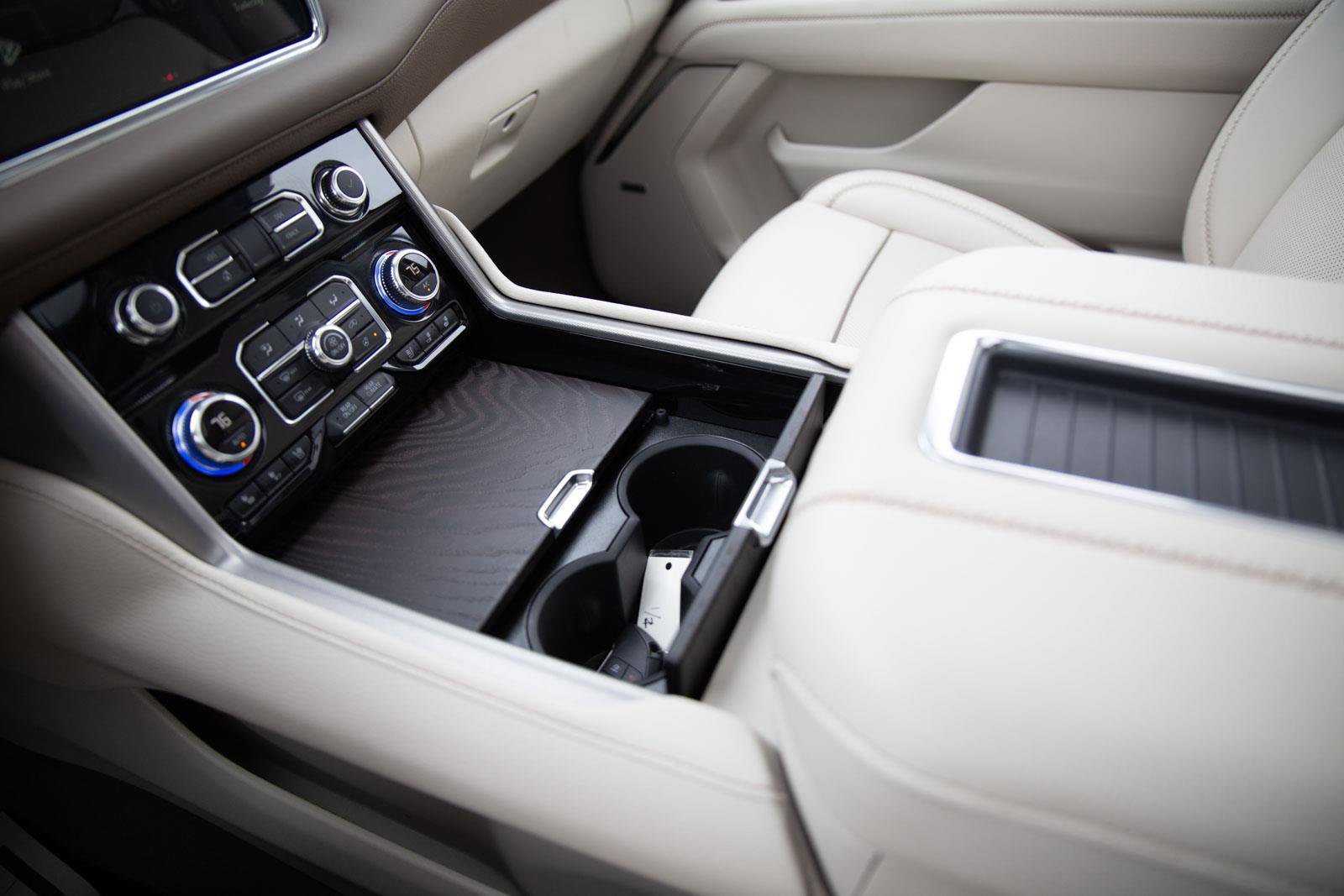 Certified 2024 GMC Yukon Denali w/ Denali Reserve Package image 17