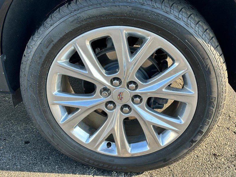 Used 2019 Cadillac XT5 Luxury w/ LPO, Radiant Package image 6