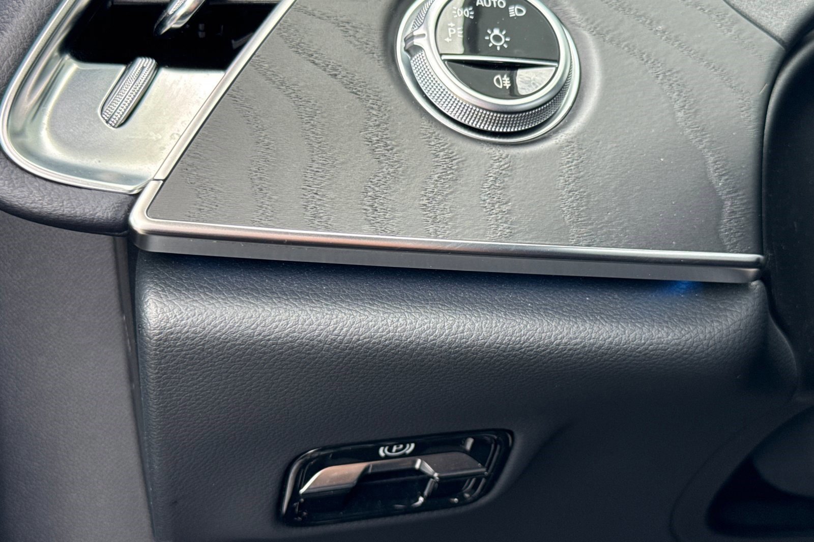 Used 2024 Mercedes-Benz E 450 4MATIC Sedan image 20