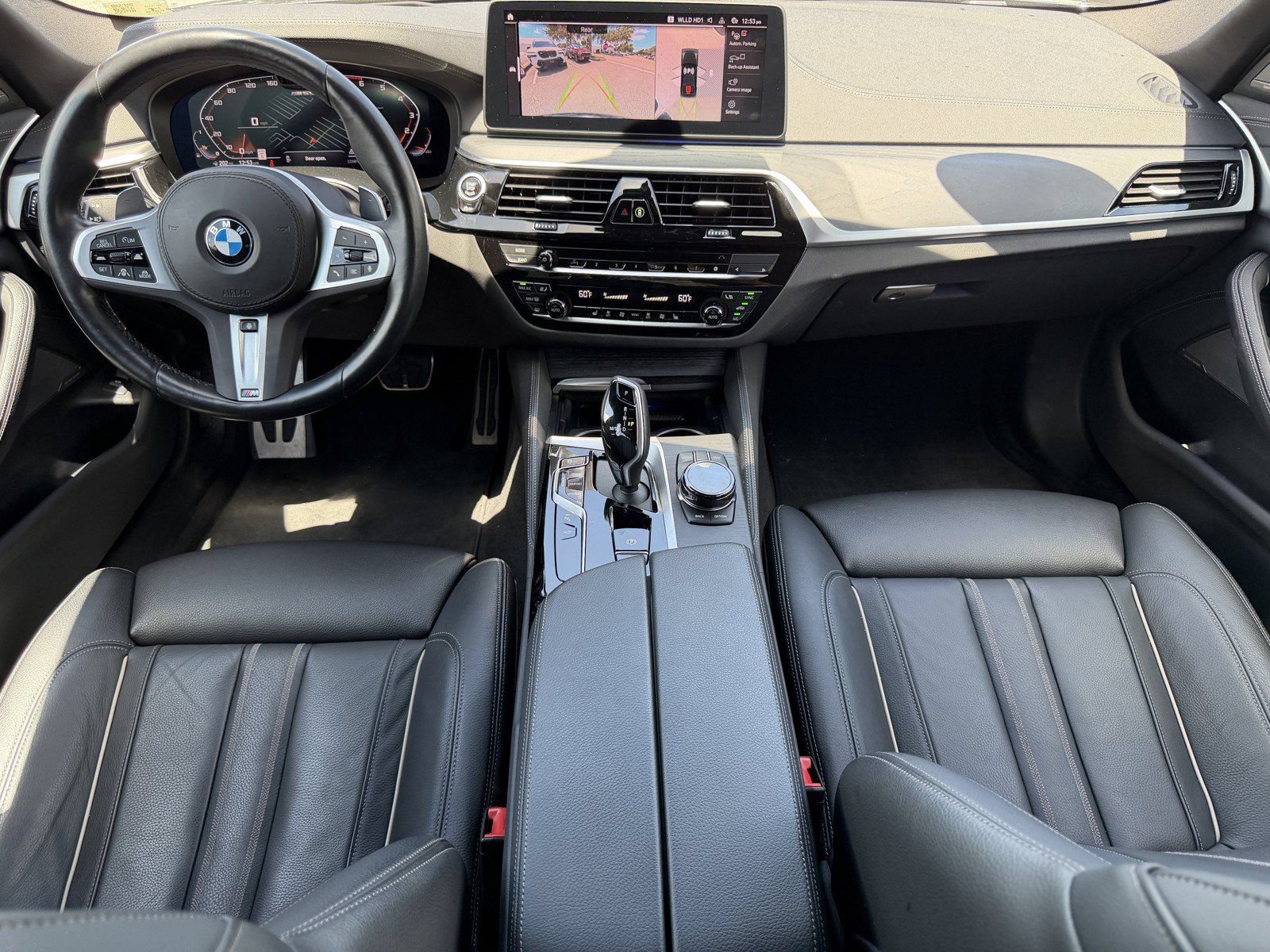 Used 2023 BMW M550i xDrive w/ Executive Package AWD/4WD image 15