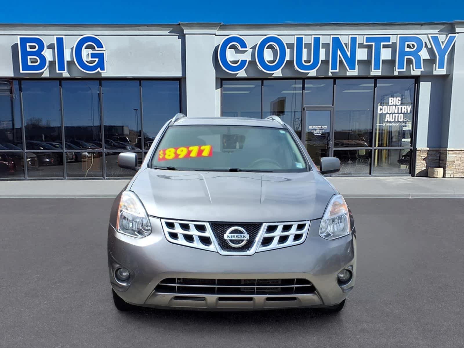 Used 2013 Nissan Rogue SV w/ Premium Pkg AWD/4WD image 2
