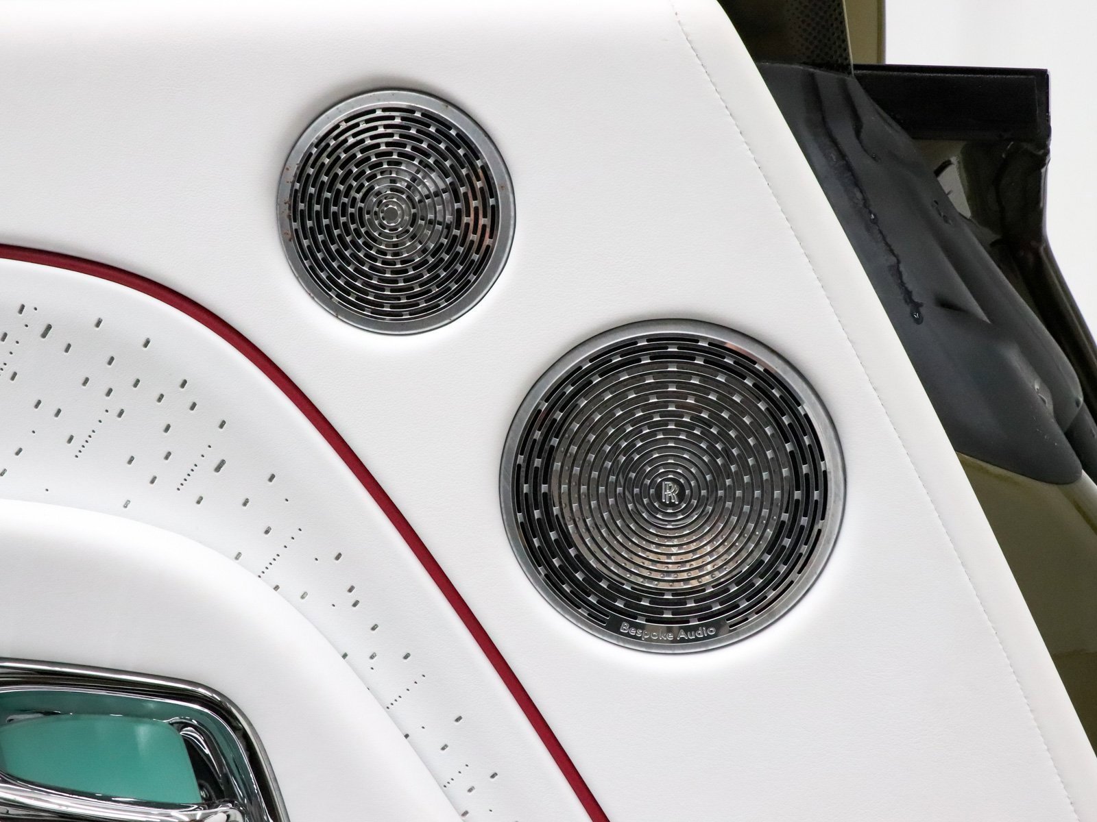 Used 2024 Rolls-Royce Spectre w/ Spectre Launch Package image 14