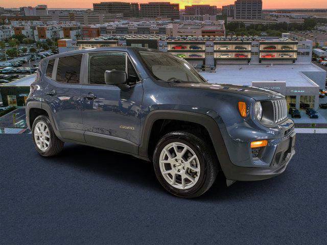 Certified 2023 Jeep Renegade Latitude AWD/4WD video 1