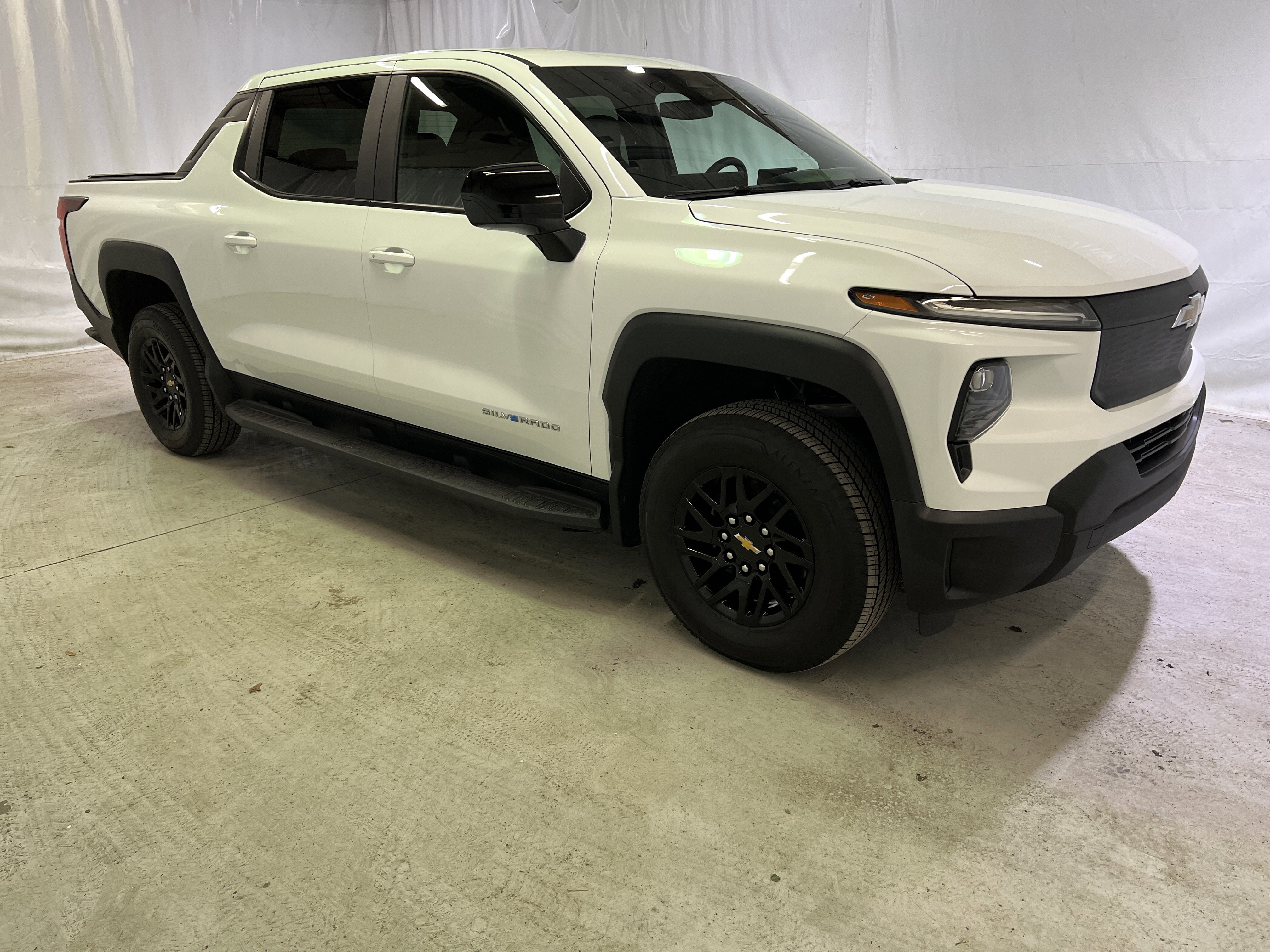 Certified 2024 Chevrolet Silverado EV W/T image 2