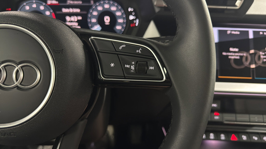 Used 2025 Audi A3 2.0T Premium w/ Convenience Package image 25