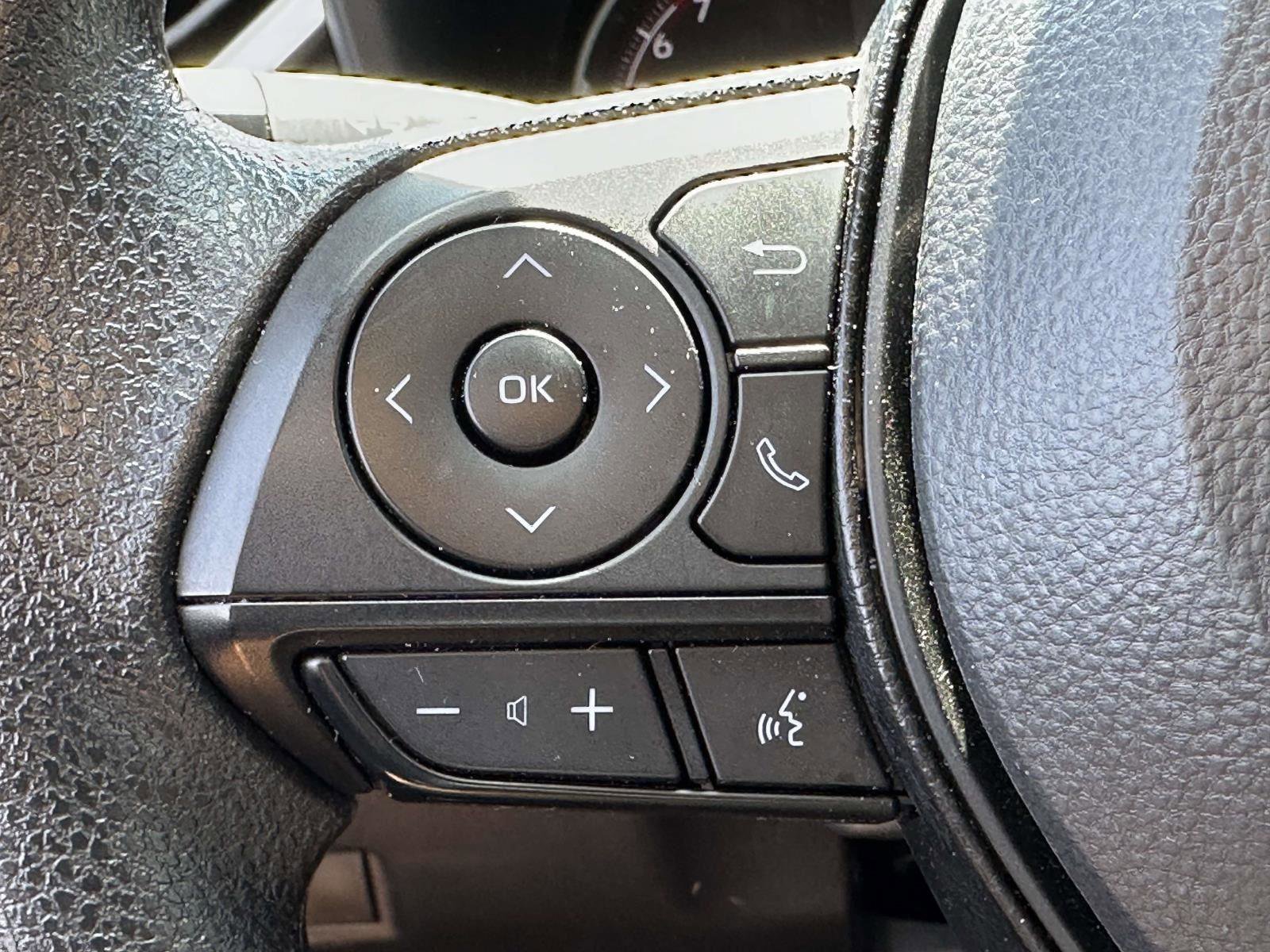 Certified 2025 Toyota RAV4 XLE AWD/4WD image 31