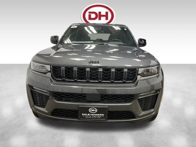 New 2026 Jeep Grand Cherokee Limited w/ Limited Altitude Package AWD/4WD image 6