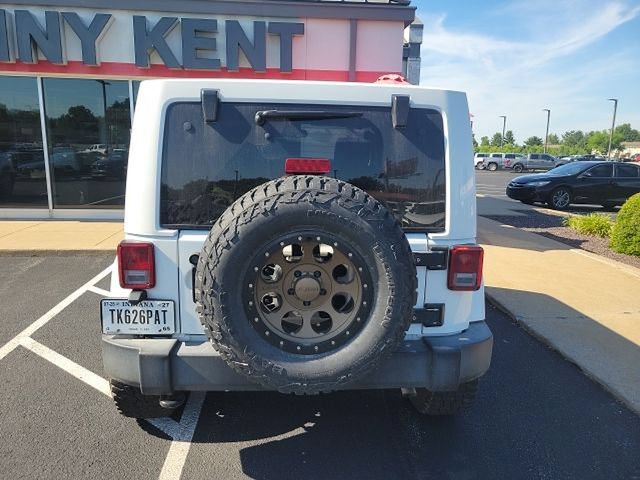 Used 2016 Jeep Wrangler Unlimited Rubicon w/ Dual Top Group AWD/4WD image 6