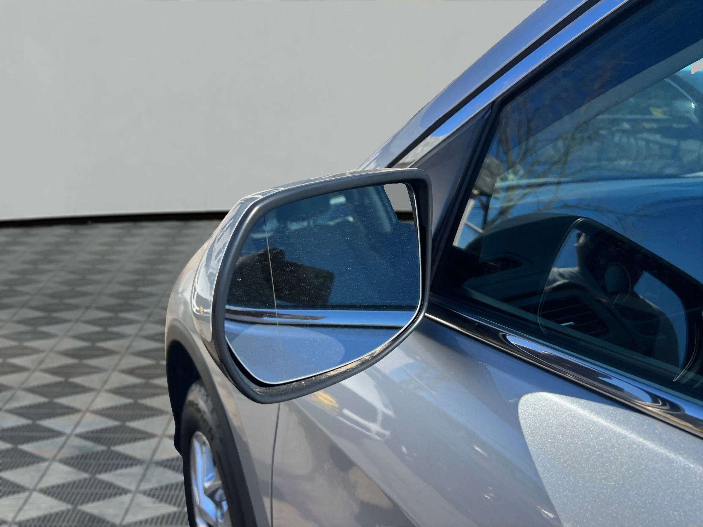 Used 2015 Honda CR-V EX image 22