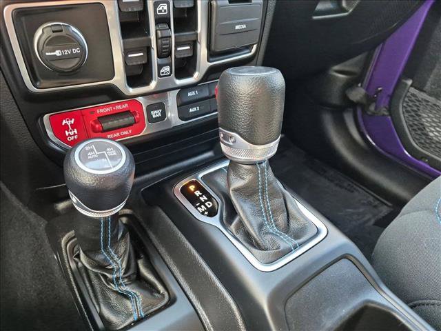 Used 2023 Jeep Wrangler Unlimited Rubicon 4xe w/ Cold Weather Group AWD/4WD image 12